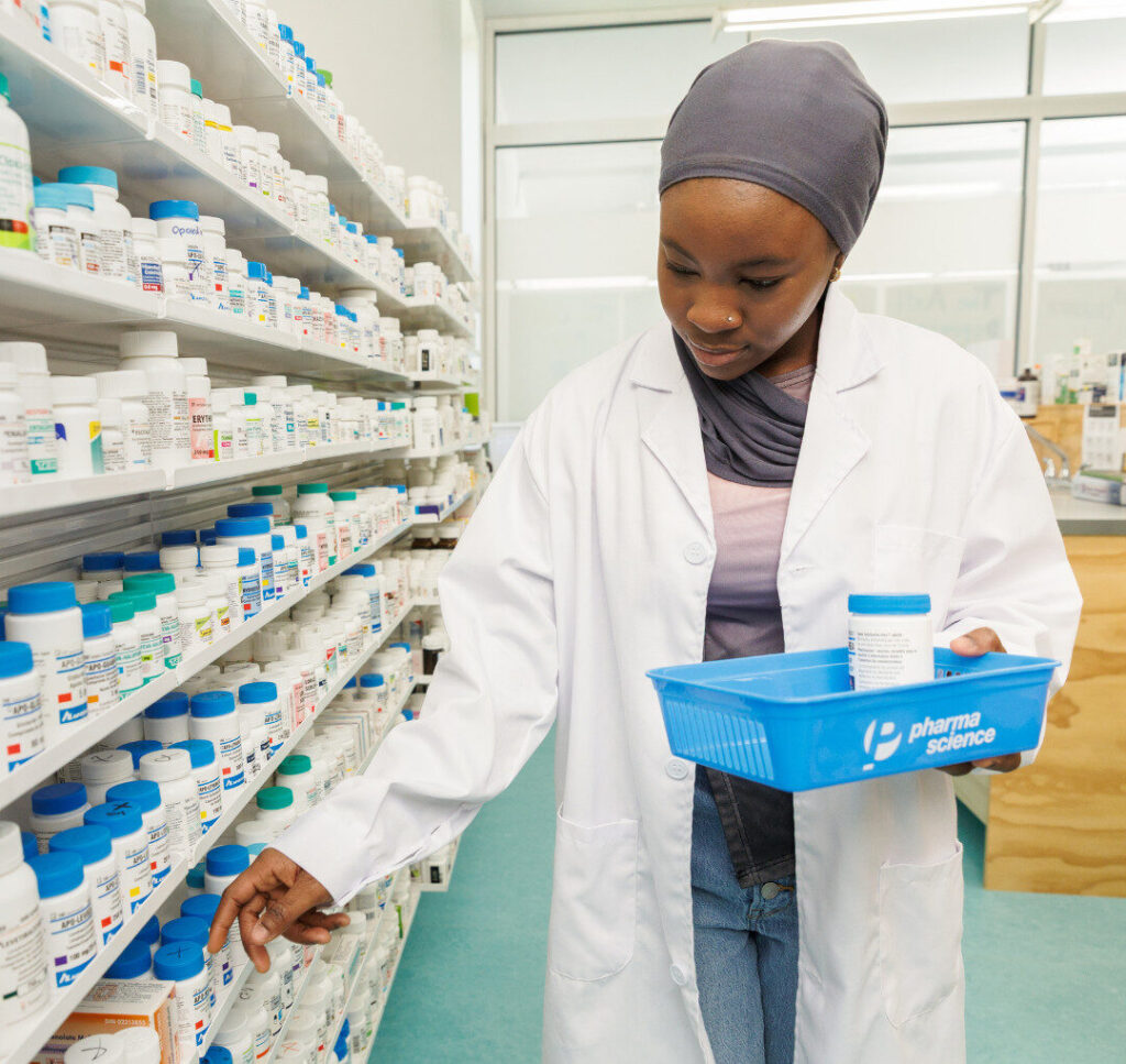 Do I Need a Certification to Be a Pharmacy Tech: Essential Guide