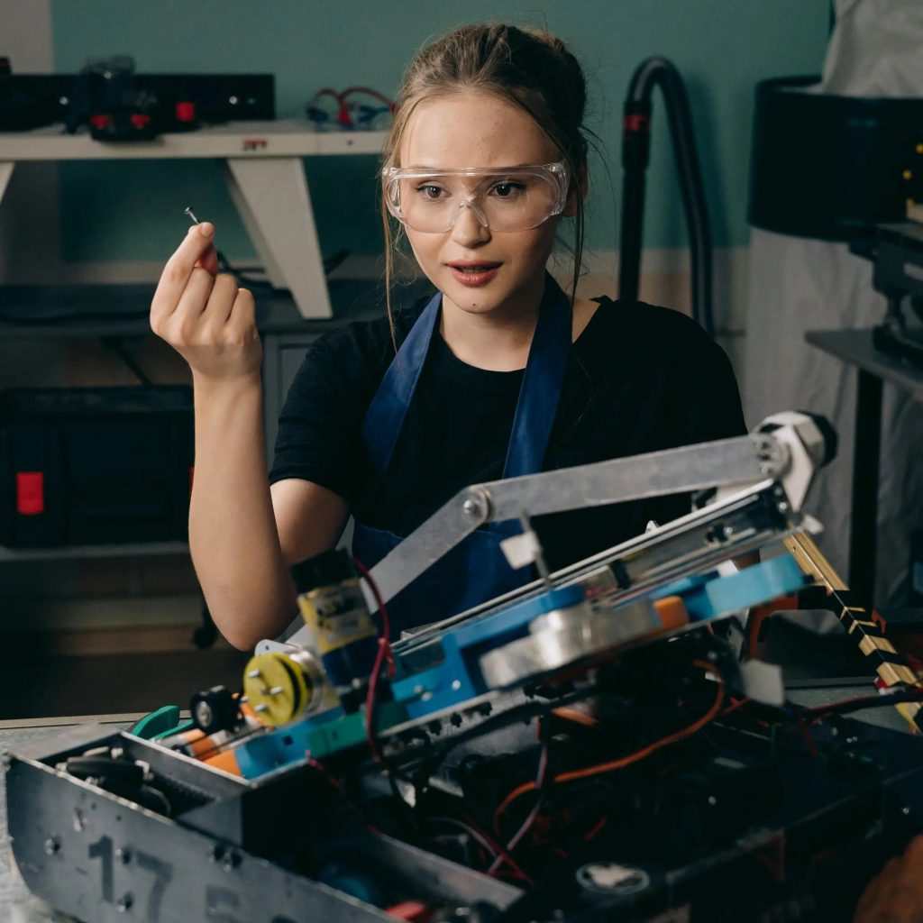 What is a Tech Engineer