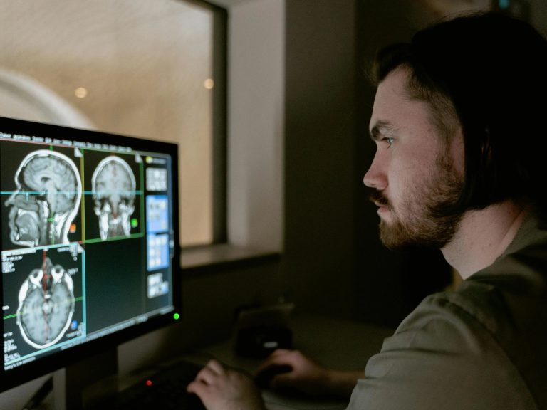 What is an Mri Tech