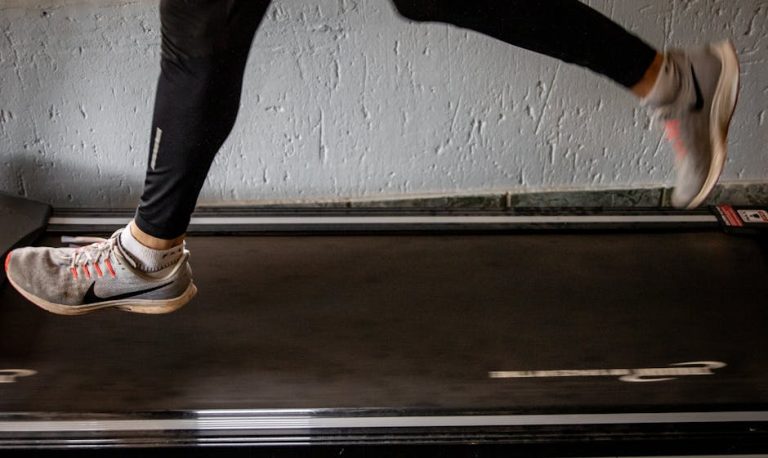 Do Nike Techs Run Small: Truth Revealed for Perfect Fit