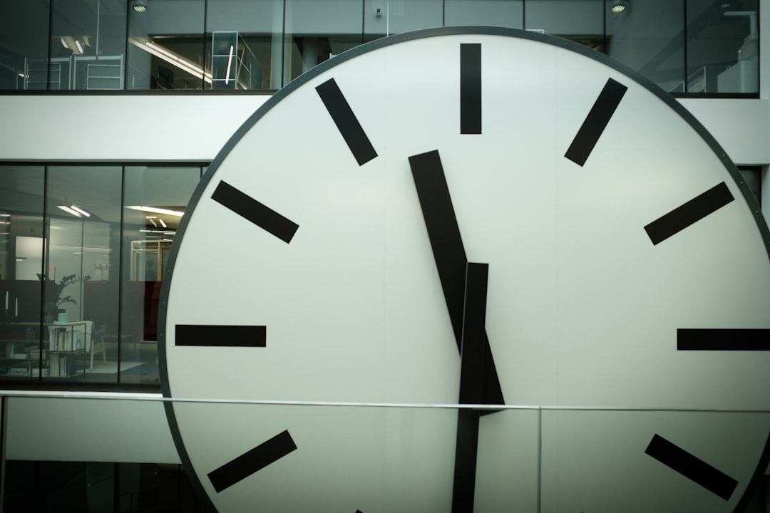 How Long is Tech School: Discover the Exact Duration Today