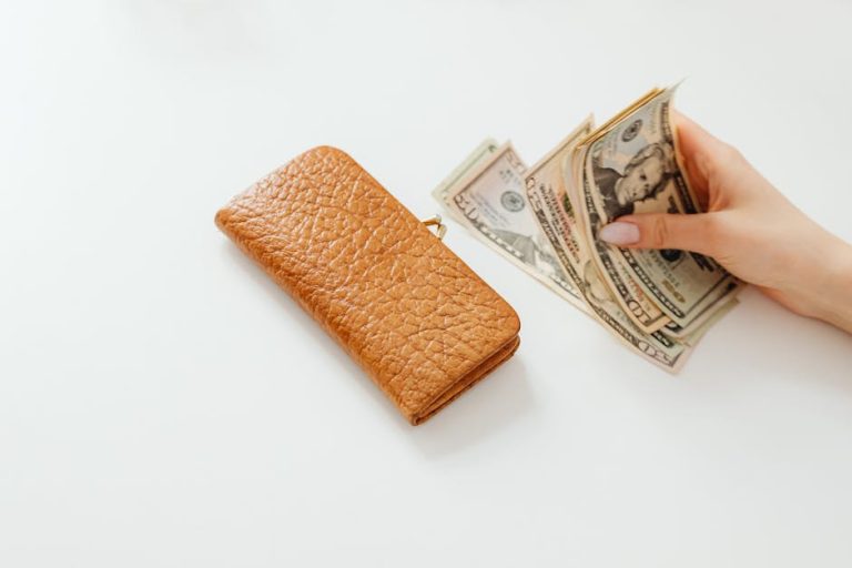 How Much Do Nail Techs Make a Year: Revealing True Earnings