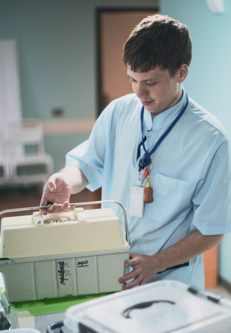 What Do Vet Techs Do: Essential Roles You Need to Know