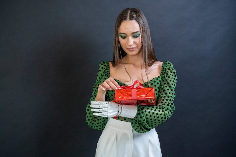 What to Get Your Nail Tech for Christmas: Unique Gift Ideas